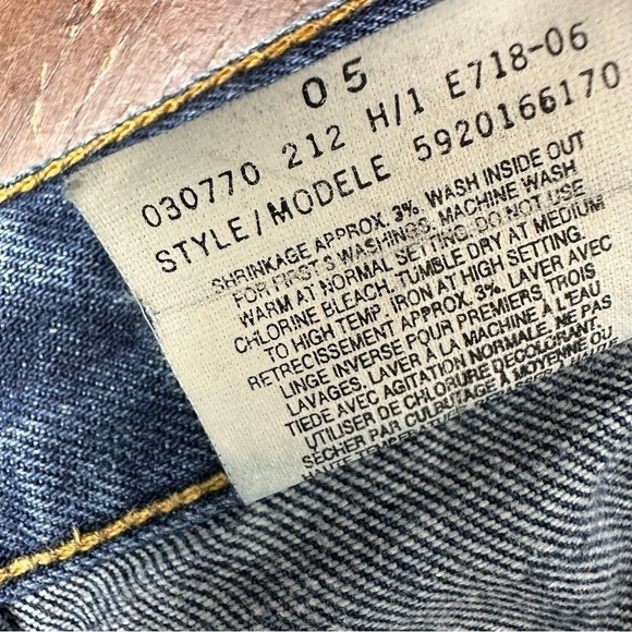 LEVI’S 592 Bootcut Dark Wash Zip Fly Five  Pocket Jeans 9M - Picture 7 of 7